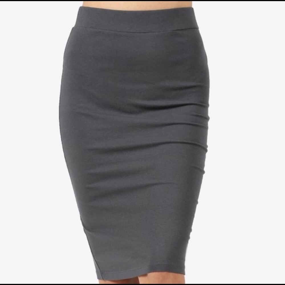 🙌 Ash Grey Cotton Stretchy Knee Skirt - Picture 2 of 8